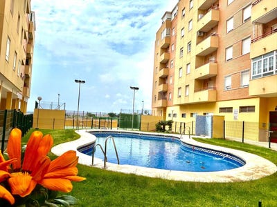/international/es/calle-arevalo-roquetas-de-mar-andalusia-310108321751/