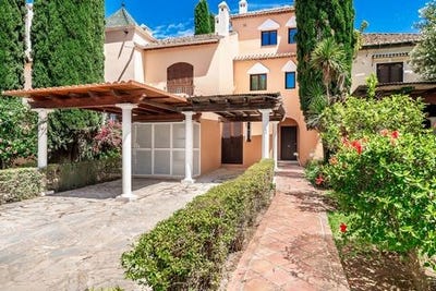 /international/es/new-golden-mile-marbella-valencian-community-310106139332/