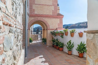 /international/es/el-borge-andalusia-310102957745/