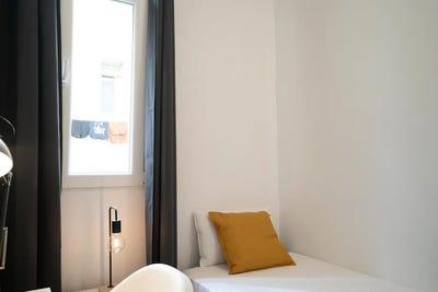 /international/es/calle-de-los-canos-del-peral-madrid-madrid-310093843360/?lang=zh-tw