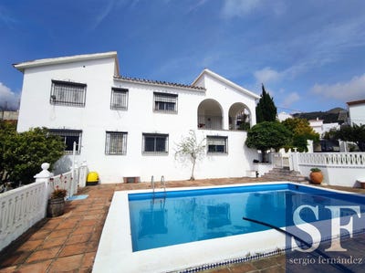 /international/es/canillas-de-albaida-andalusia-310101533824/?lang=en