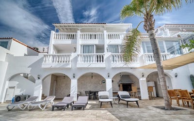 /international/es/adeje-canary-islands-310109175734/