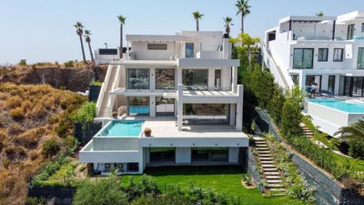 /international/es/estepona-andalusia-310100915250/