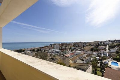 /international/es/la-carihuela-andalusia-310106579016/