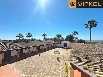 /international/es/cadiz-andalusia-310107492833/