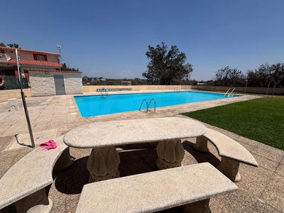 /international/es/urbanizacion-mirador-del-alberche-tiemblo-el-castile-and-leon-310119534471/