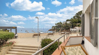 /international/es/begur-catalonia-310108837990/?lang=th