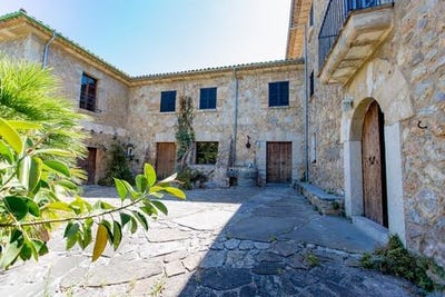 /international/es/estellencs-balearic-islands-120070783232/