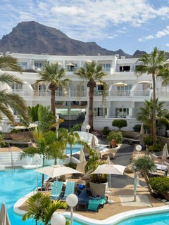 /international/es/adeje-canary-islands-310105242281/