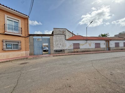 /international/es/calle-de-maria-cristina-carrion-de-calatrava-castile-la-mancha-310107562164/