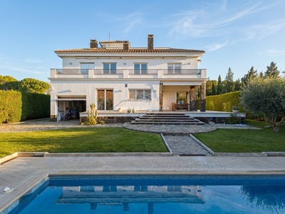 /international/es/castello-d-empuries-catalonia-310107639782/