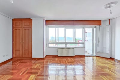 /international/es/51-av-herrera-oria-santander-cantabria-310099780017/