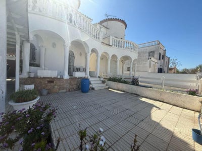 /international/es/empuriabrava-catalonia-310099119805/