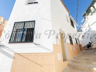 /international/es/competa-andalusia-120090071552/