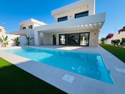 /international/es/torrevieja-valencian-community-310120047157/