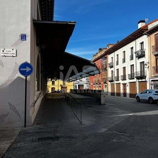 /international/es/plaza-conde-luna-leon-castile-and-leon-310108924913/