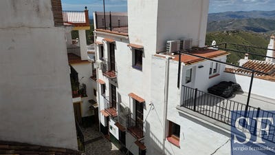 /international/es/canillas-de-aceituno-andalusia-310108264529/
