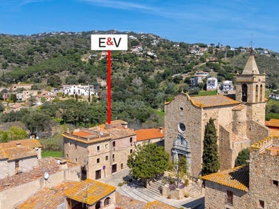 /international/es/castell-platja-d-aro-catalonia-310107257082/
