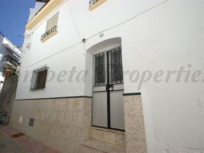 /international/es/competa-andalusia-120090071658/