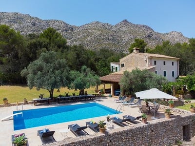 /international/es/551b-diseminado-poligono-4-pollenca-balearic-islands-310101738164/