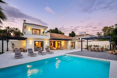 /international/es/san-pedro-de-alcantara-marbella-valencian-community-310108459513/