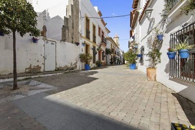 /international/es/estepona-andalusia-310106191708/