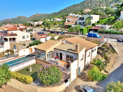 /international/es/palau-saverdera-catalonia-310109941164/