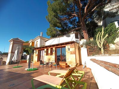 /international/es/calle-flamencos-malaga-andalusia-310106992334/