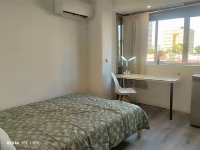 /international/es/calle-primavera-sevilla-andalusia-310093840946/