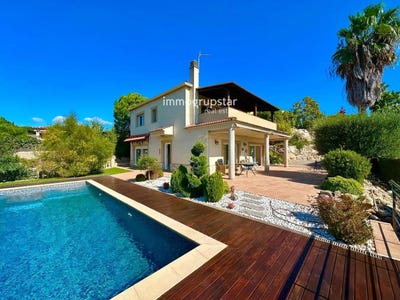 /international/es/lloret-de-mar-catalonia-310119971345/