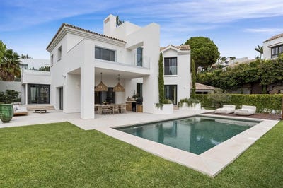 /international/es/avenida-de-la-alqueria-1-la-alqueria-benahavis-catalonia-310109925479/