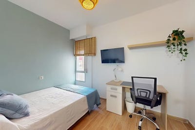 /international/es/carrer-d-escalante-valencia-valencian-community-310108643824/