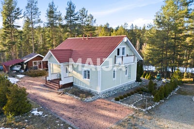 /international/fi/hakinniementie-2a-lieksa-north-karelia-310107063431/