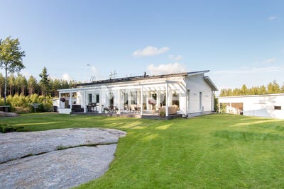 /international/fi/nevatie-121-vaasa-ostrobothnia-310102839237/