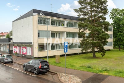 /international/fi/rautatienkatu-3-hamina-kymenlaakso-310107491626/