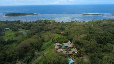 /international/fj/savusavu-northern-division-310106134312/