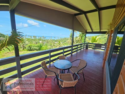 /international/fj/savusavu-northern-division-310106389032/