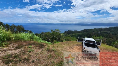 /international/fj/savusavu-northern-division-310096517348/