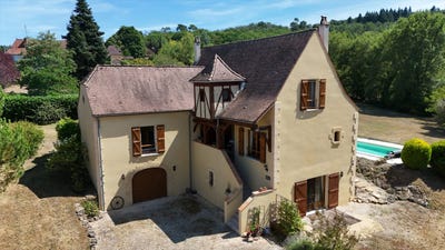 /international/fr/le-buisson-de-cadouin-aquitaine-310109926478/