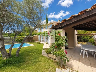 /international/fr/bagnols-sur-ceze-languedoc-roussillon-310108929150/