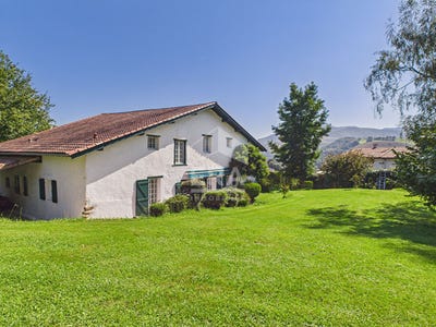 /international/fr/cambo-les-bains-aquitaine-310102635987/