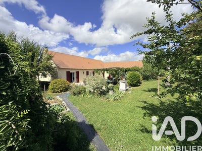 /international/fr/pont-sur-yonne-burgundy-310106417527/