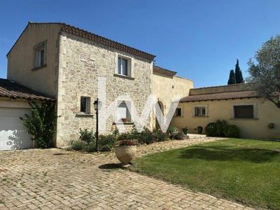 /international/fr/aigues-vives-languedoc-roussillon-310101187368/?lang=en