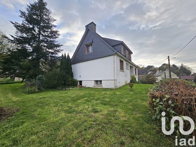 /international/fr/saint-jean-la-poterie-brittany-310098580629/