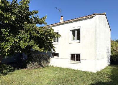 /international/fr/la-rochelle-franche-comte-310104467263/