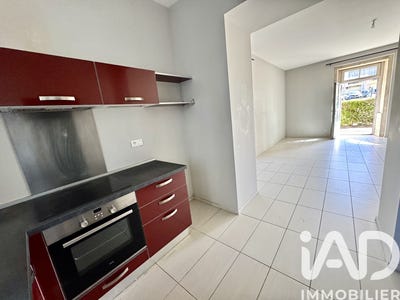 /international/fr/niort-charente-310108045211/