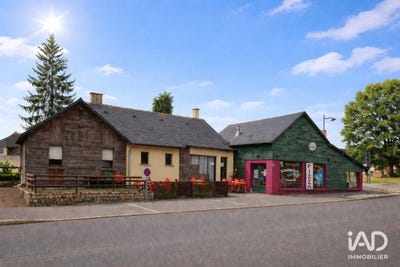 /international/fr/domfront-en-poiraie-upper-normandy-310106739759/
