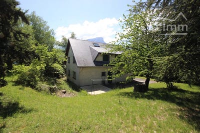 /international/fr/apremont-ardennes-310099614247/?lang=pt