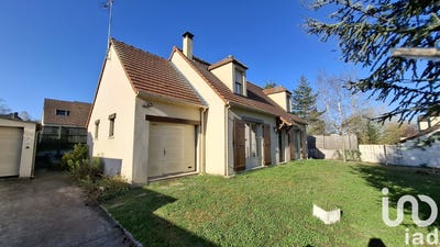/international/fr/houdan-ile-de-france-310098792940/