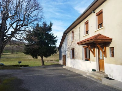 /international/fr/chevrieres-rhone-310103713614/